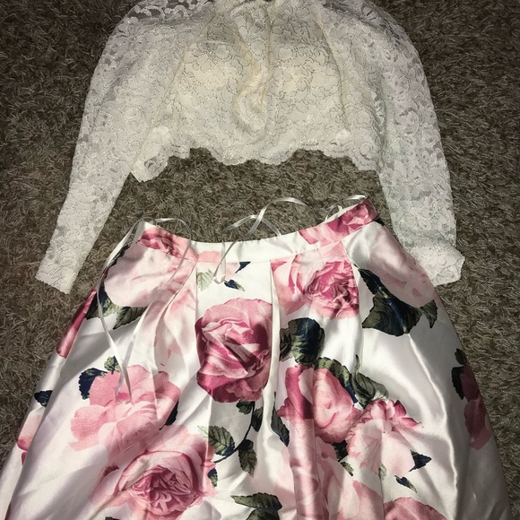 Teeze Me beautiful two piece maxi dress - Picture 3 of 4